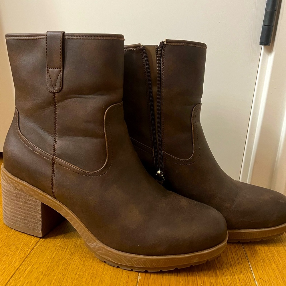 DR SCHOLL BROWN LEATHER BOOTS SIZE 11 WOMEN